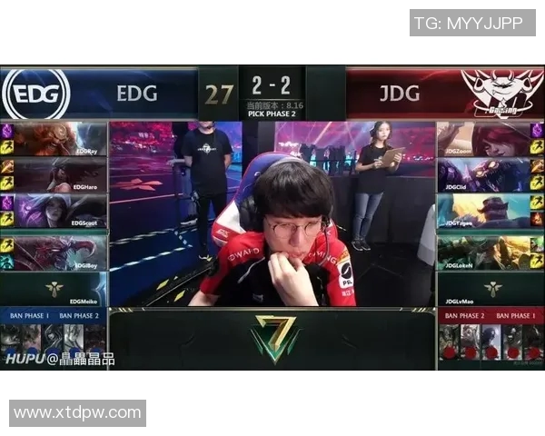 LOL赛事裁判判罚解读：深入剖析比赛中的关键判罚与影响因素