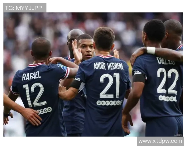 巴黎圣日耳曼签下新后卫,加强阵容备战法甲冠军争夺战 巴黎圣日耳曼签下新后卫,加强阵容备战法甲冠军争夺战